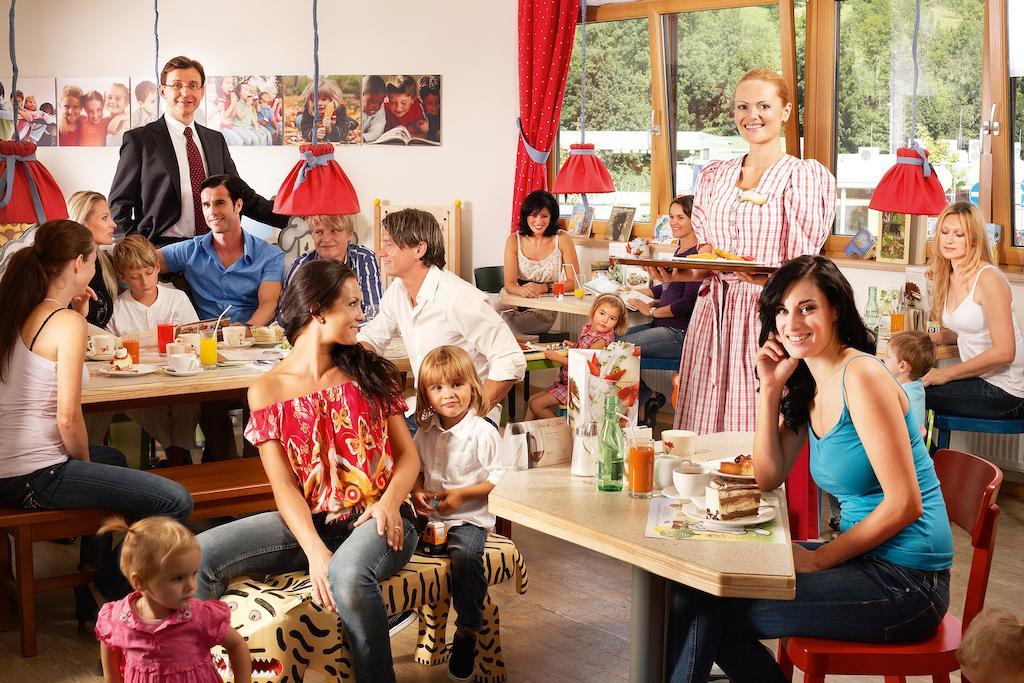 Landzeit Motor-Hotel Mondsee Eksteriør bilde